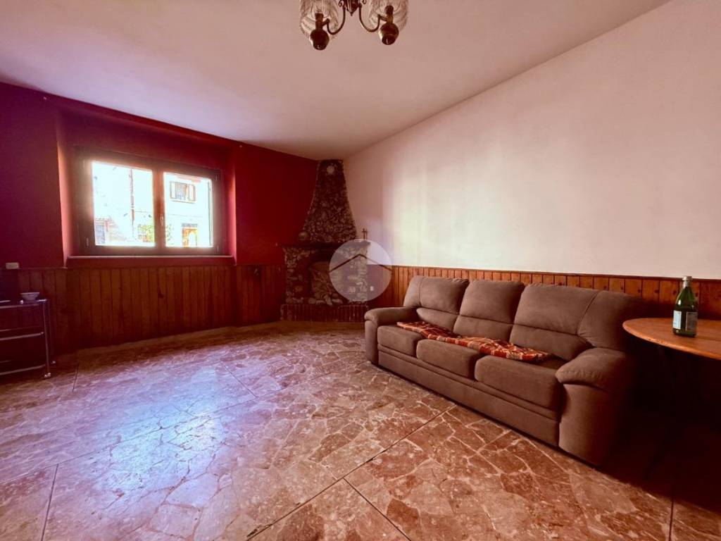 Casa indipendente a Ovindoli in Via Nicola Sebastiani - Foto 3