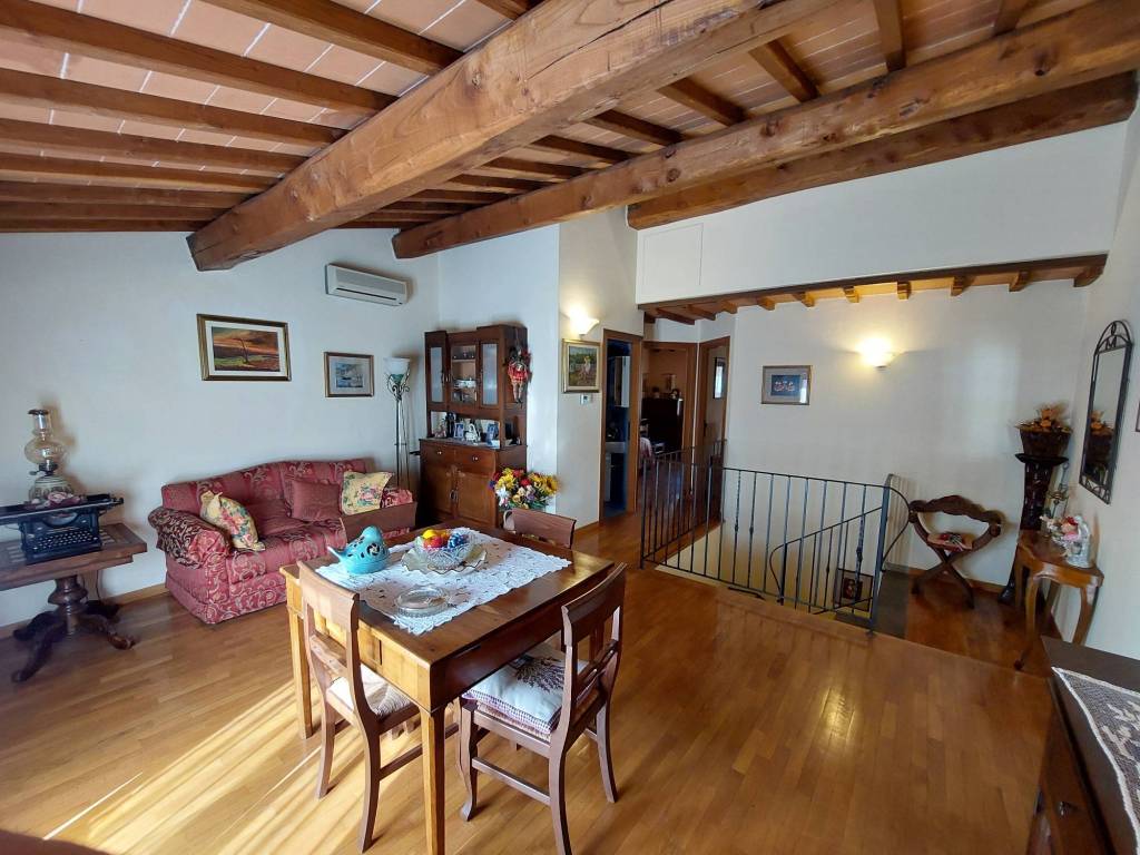 Appartamento a Pistoia in Via Gora e Barbatole - Foto 3