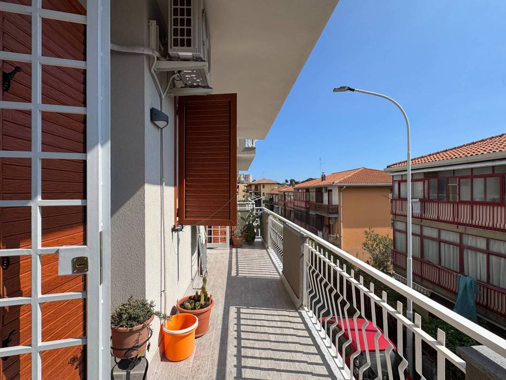 Appartamento a Aci castello in Via Marino Carboni - Foto 4