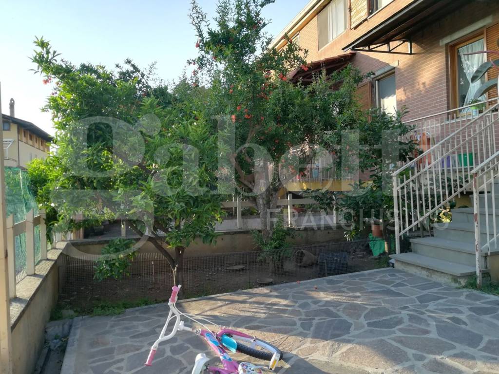 Villetta a schiera a Sparanise in via medaglie d'oro - Foto 3