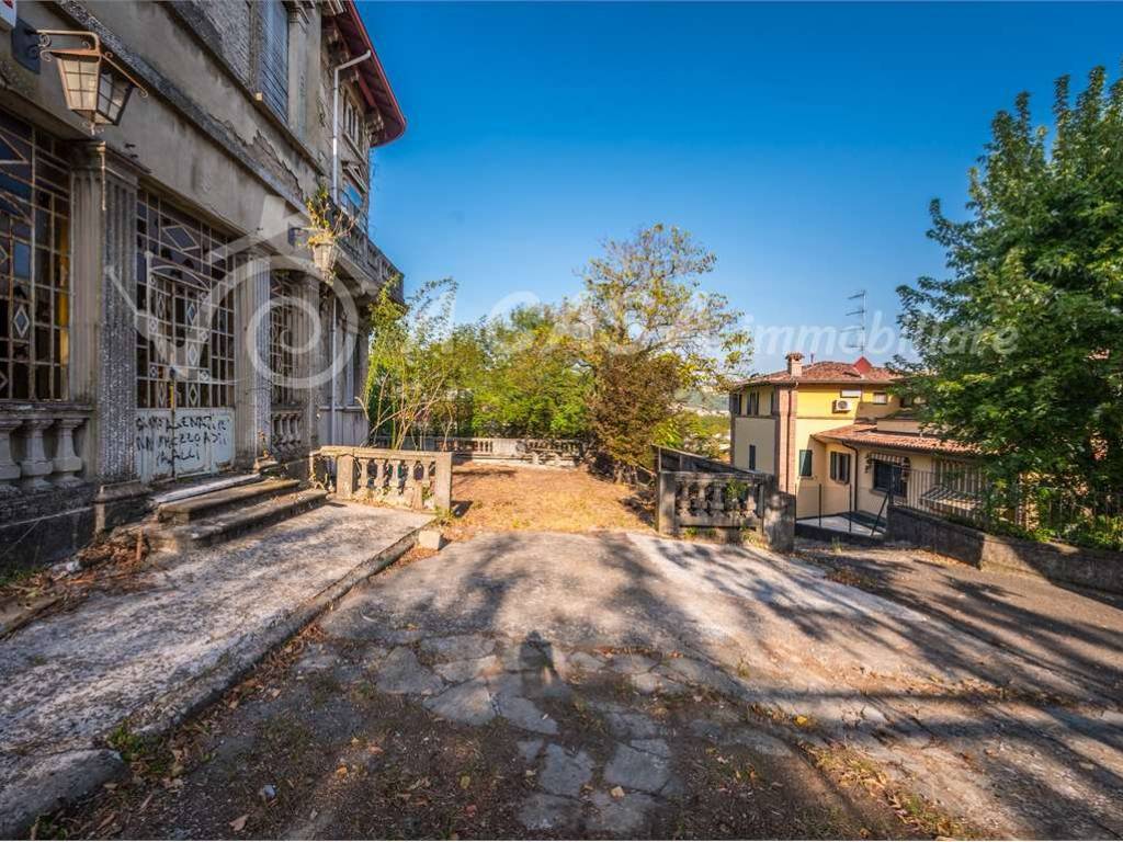 Villa a Fornovo di taro in Via Don Zilioli - Foto 3