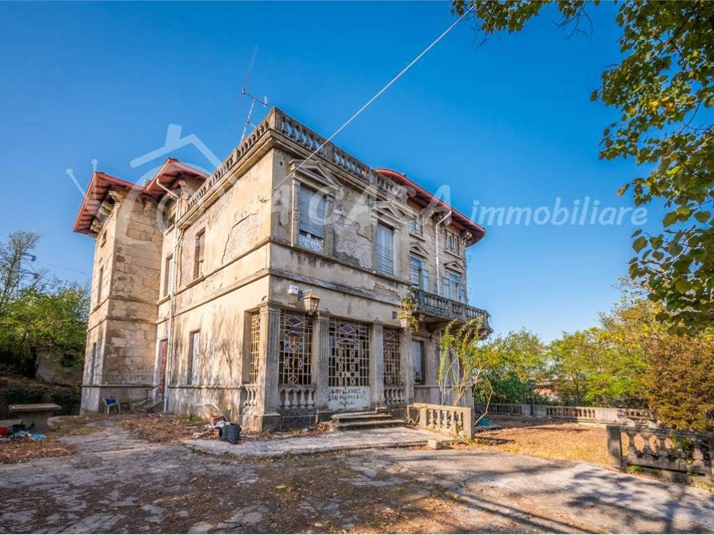 Villa a Fornovo di taro in Via Don Zilioli - Foto 4