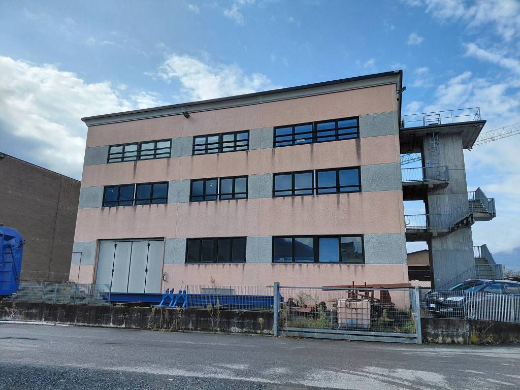 Immobile a Costa volpino in Via Palmiro Togliatti - Foto 2
