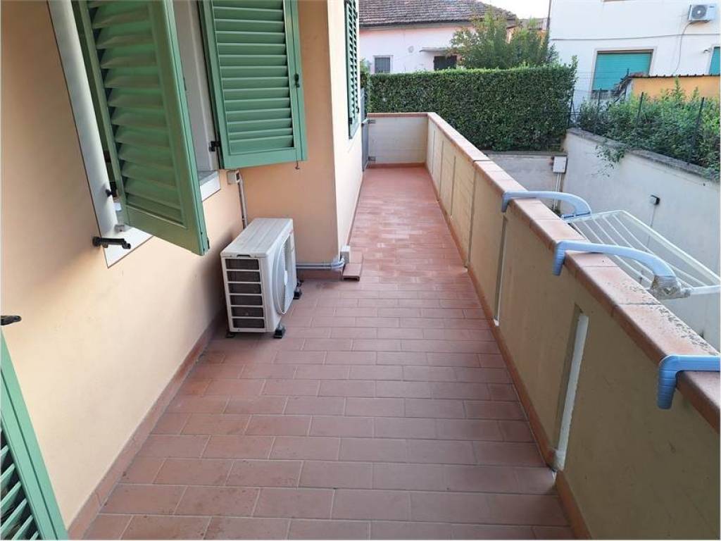 Appartamento a Monsummano terme in Piazza Giuseppe Giusti - Foto 4