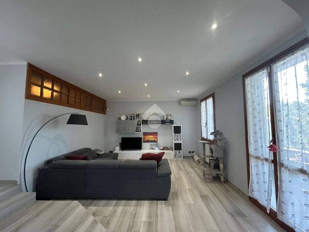 Appartamento a Quattro castella in Via Calatafimi, 47 - Foto 4