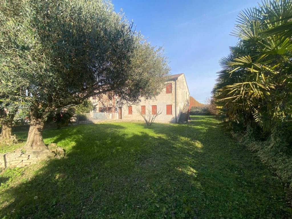 Villa a Veggiano in via chiesa - Foto 2