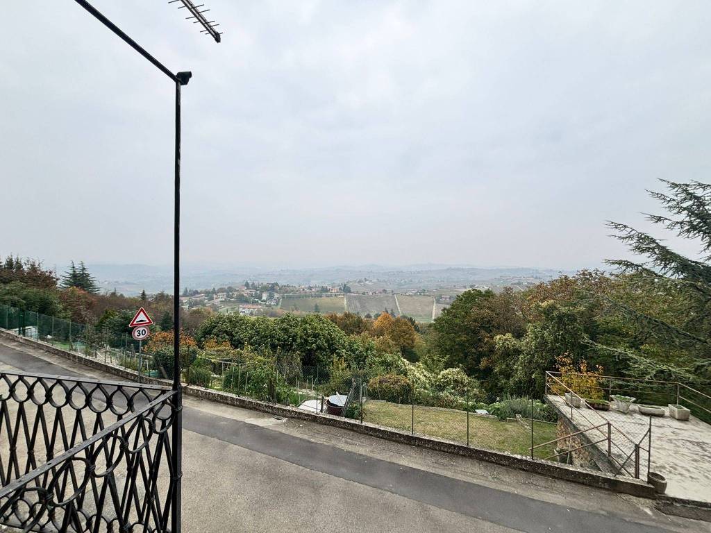 Appartamento a Canelli in Corso della Libertà, 19 - Foto 5