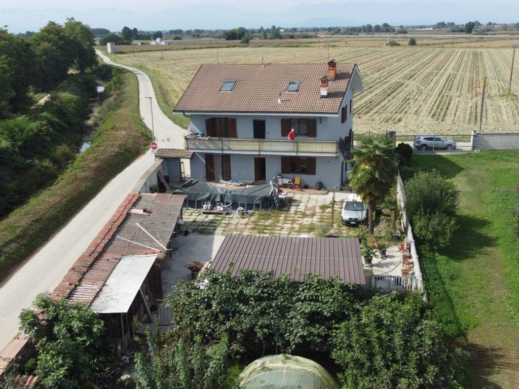 Villa a Caramagna piemonte in Strada Tetti Sotto - Foto 5