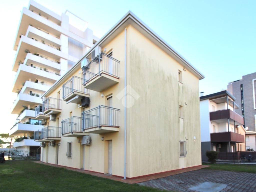 Appartamento a Lignano sabbiadoro in Via Monte Pasubio, 13 - Foto 4