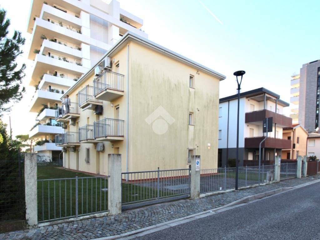 Appartamento a Lignano sabbiadoro in Via Monte Pasubio, 13 - Foto 5