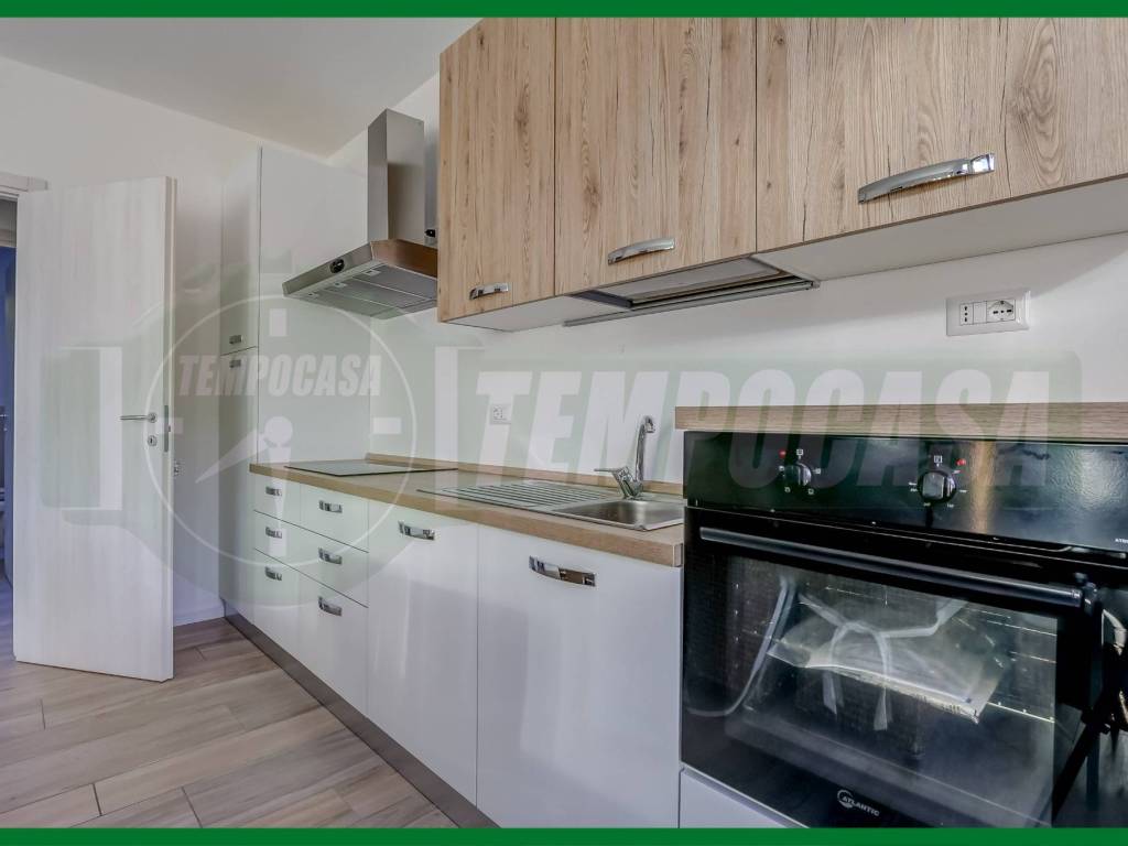 Appartamento a Cittiglio in Via Giosuè Carducci, 6 - Foto 4