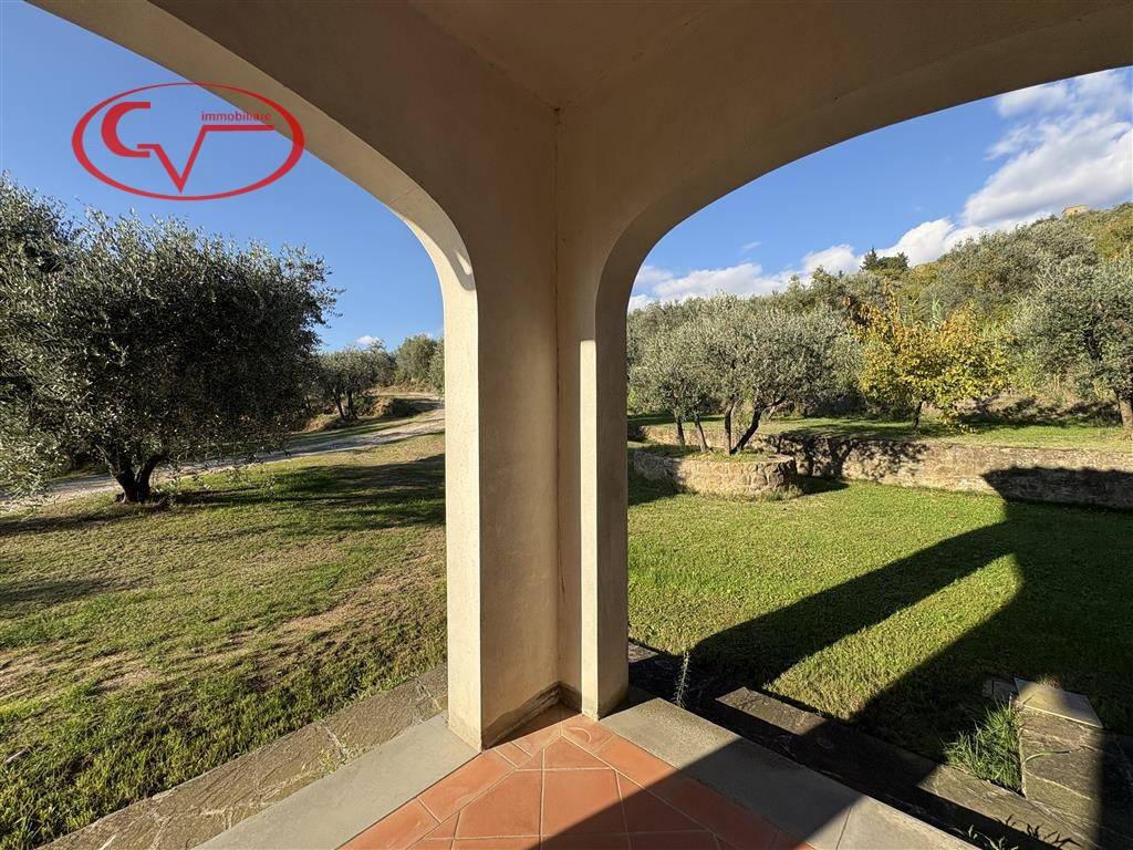 Appartamento a Loro ciuffenna in Strada Provinciale Setteponti - Foto 2