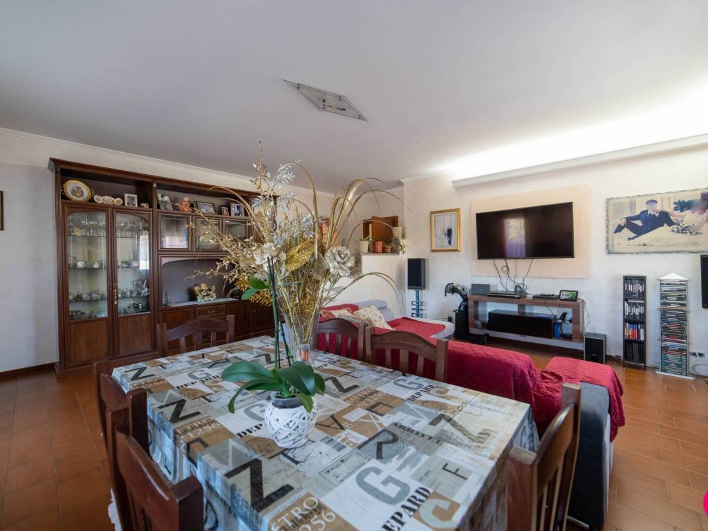 Appartamento a Azzano decimo in Piazza San Bartolomeo - Foto 2