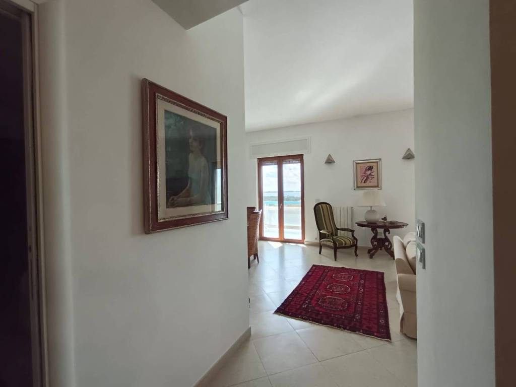 Appartamento a Taranto in Viale Virgilio, 115 - Foto 3