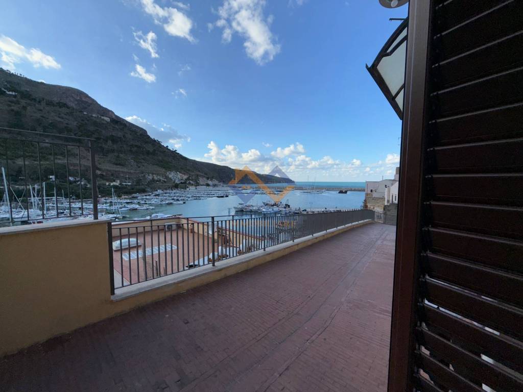 Casa indipendente a Castellammare del golfo in Via Giacomo Puccini - Foto 2