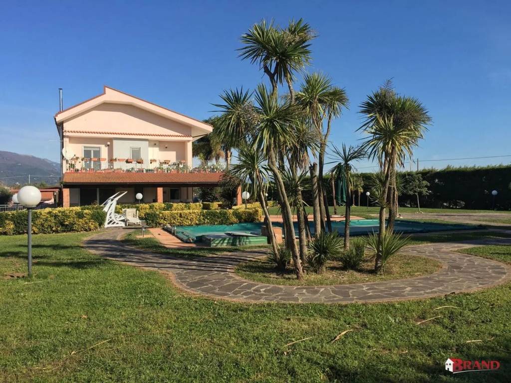 Villa a Eboli in Via Degli Aranci No Number - Foto 5