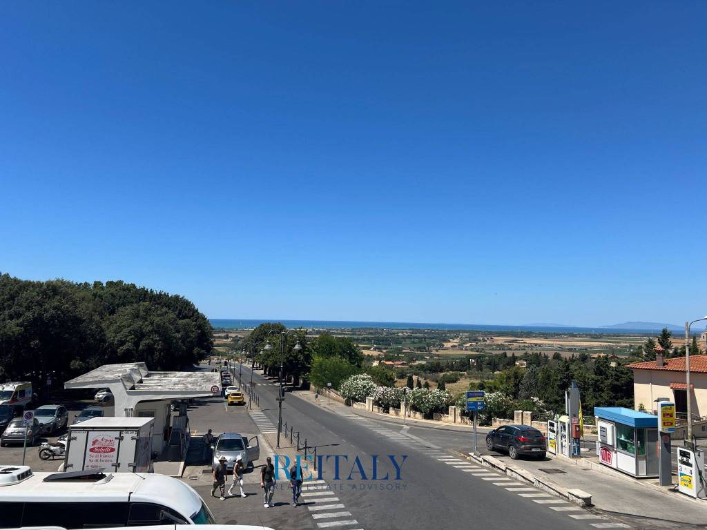 Palazzo / stabile a Tarquinia in Piazza Camillo Benso di Cavour - Foto 3
