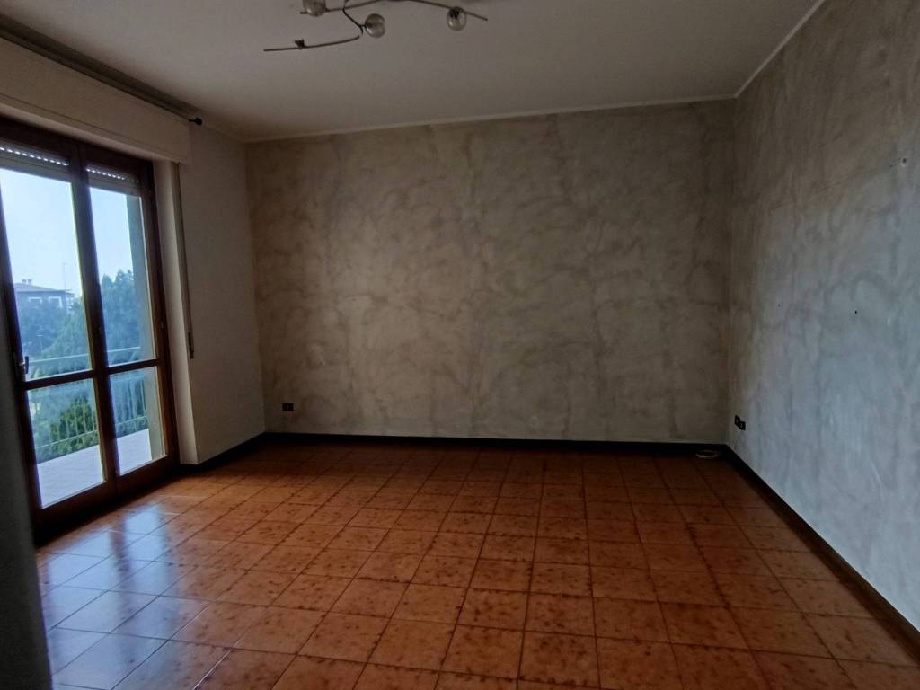 Appartamento a Bareggio in Via Piave, 69 - Foto 5