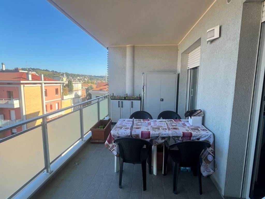 Appartamento a Pesaro in Piazzale Giosuè Carducci - Foto 3