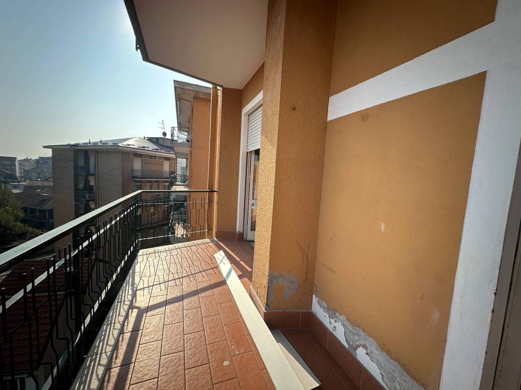 Appartamento a Arona in Via Vittorio Veneto, 3 - Foto 5