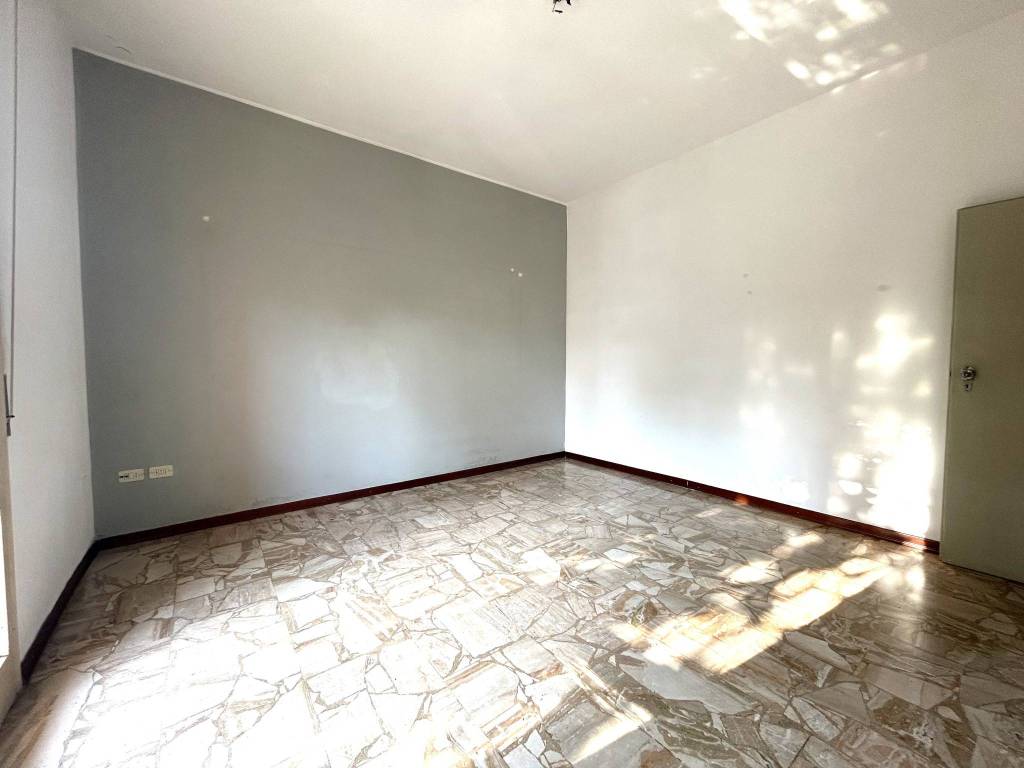 Appartamento a Casalgrande in Via Luigi Morelli - Foto 2