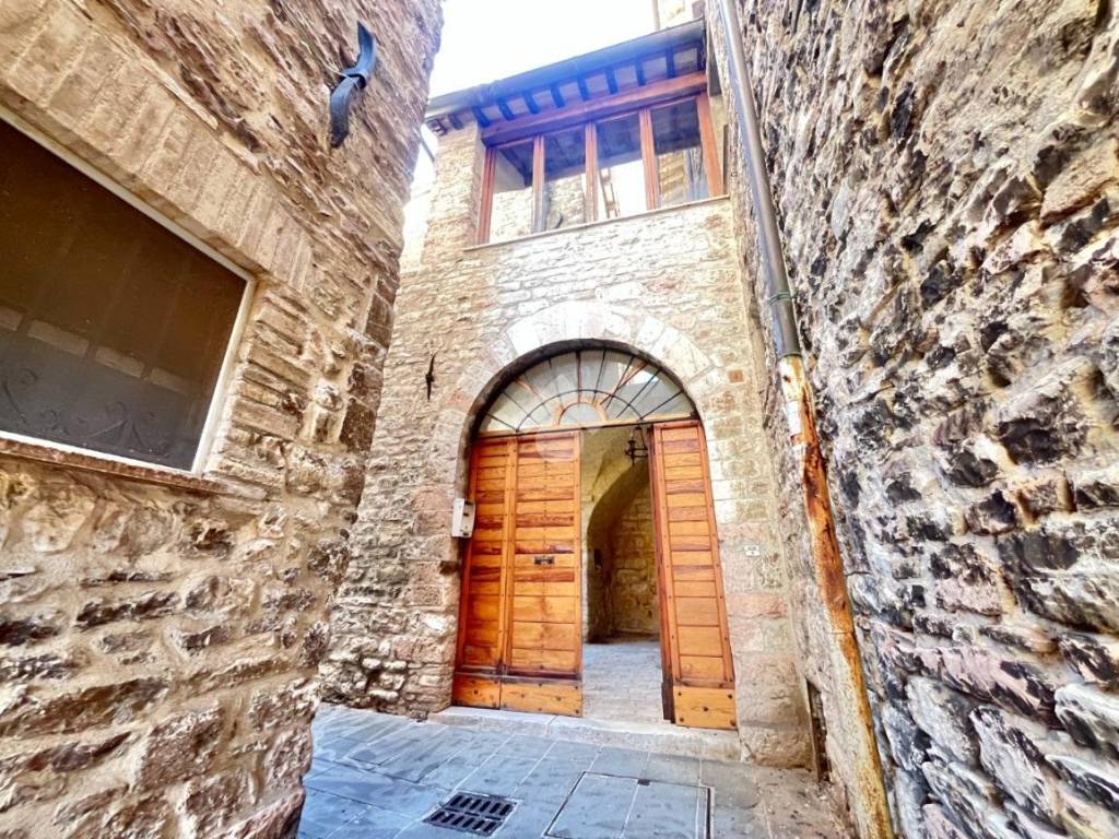 Casa indipendente a Assisi in Via Francalancia, 4 - Foto 3
