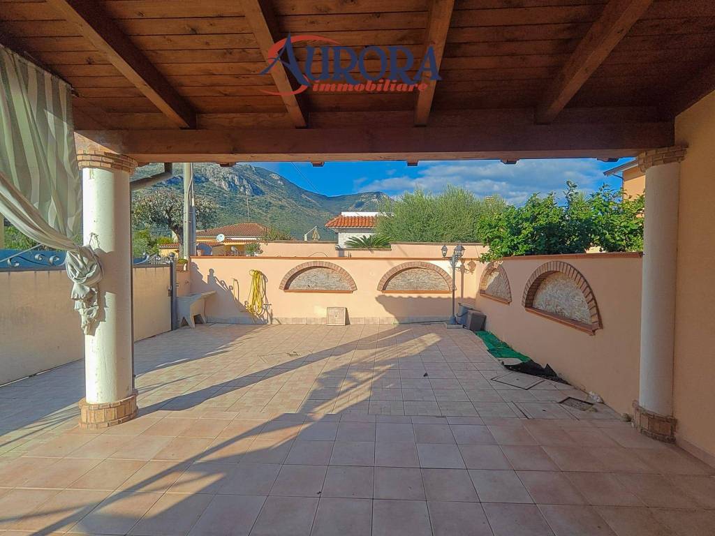 Villa a Fondi - Foto 2