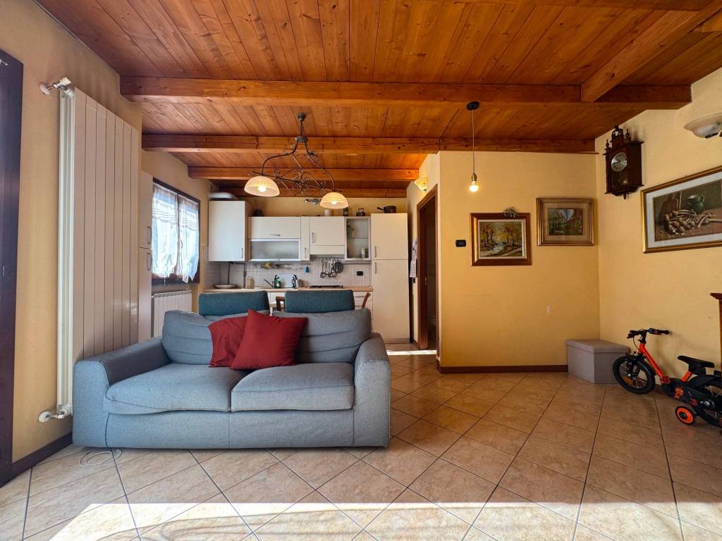 Casa indipendente a Sondalo in Via Giovanni Bertacchi, 19 - Foto 5