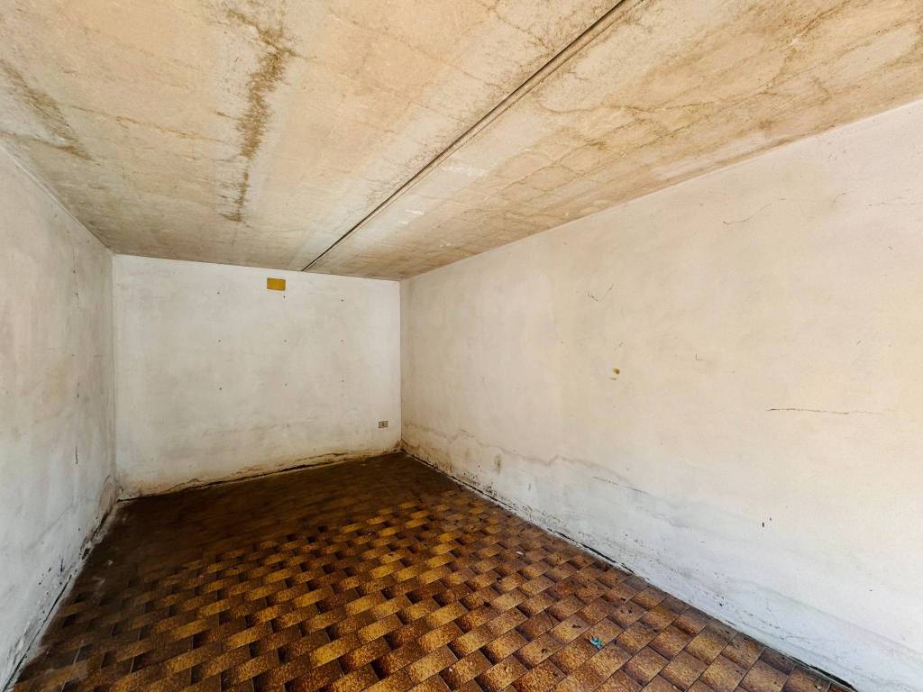 Box / garage a Latisana in Via Guglielmo Perosa - Foto 5