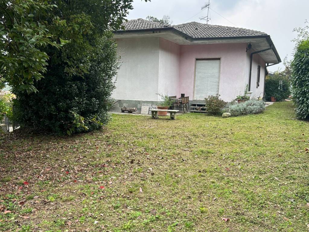 Villa a Besozzo - Foto 4