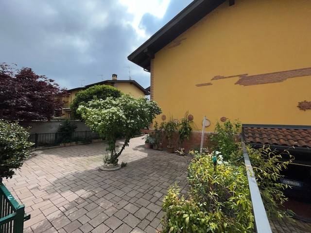 Villa a Cassolnovo in Via Lavatelli, 46 - Foto 3