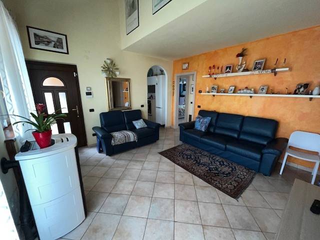Villa a Cassolnovo in Via Lavatelli, 46 - Foto 5