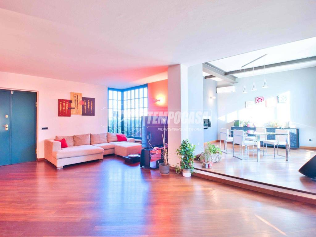 Casa indipendente a Vercelli in Via Prarolo - Foto 3
