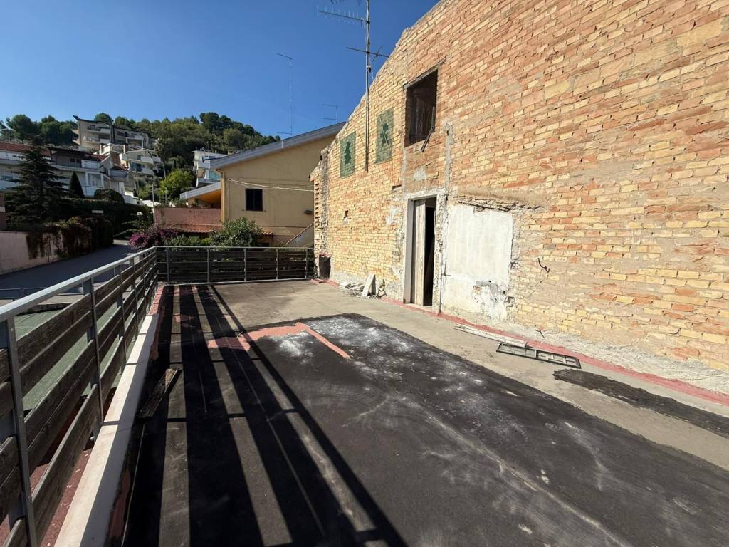 Appartamento a Montesilvano in Via Massimo d'Azeglio - Foto 3