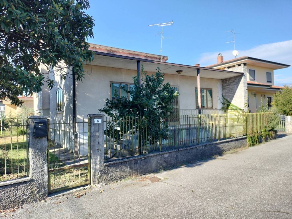 Villa a Villesse in Via Enrico Fermi, 6 - Foto 2
