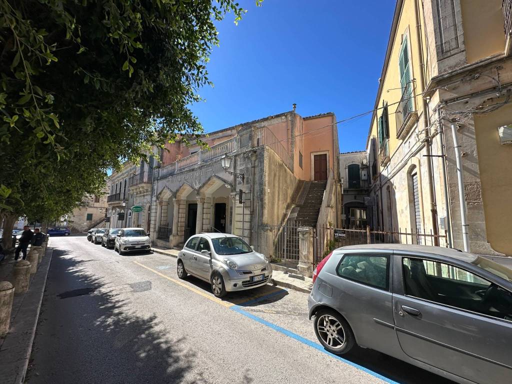 Villa a Modica in via regina elena 431 - Foto 2