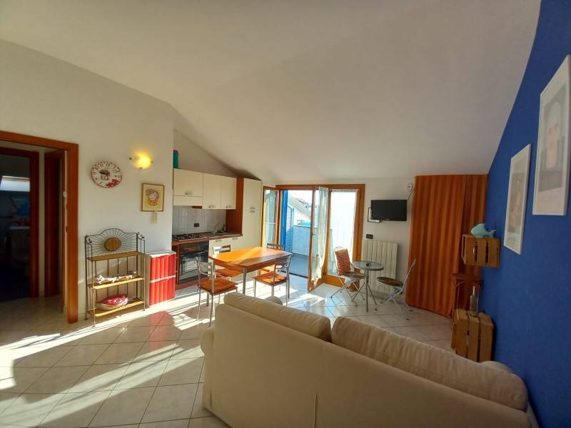 Appartamento a Ceriale in Via Aurelia, 75 - Foto 2