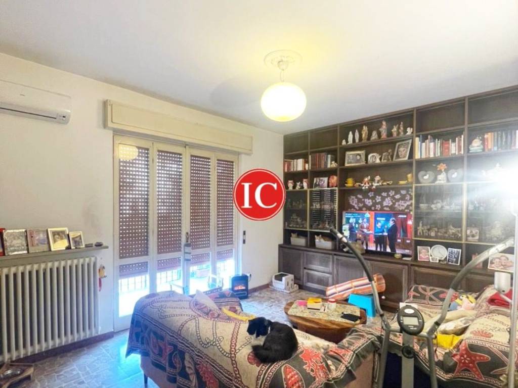 Appartamento a Lodi in Via Gino Marini, 11 - Foto 2