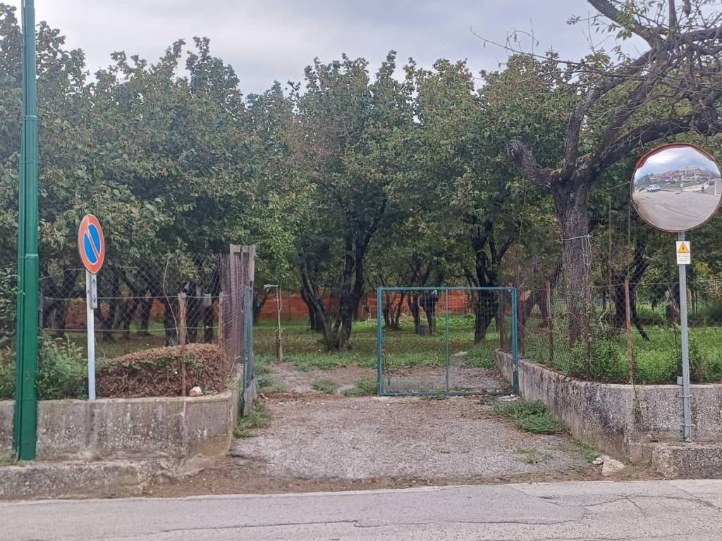 Terreno a Cesinali in Via Turci - Foto 4