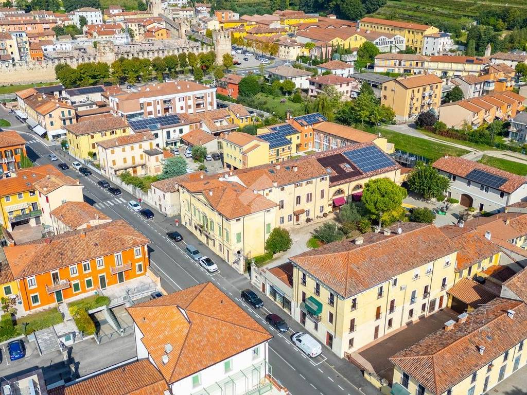 Appartamento a Soave in Viale Della Vittoria - Foto 2
