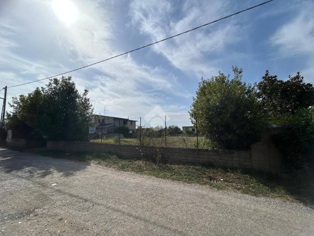 Terreno a Aprilia in VIA GIDORA - Foto 4