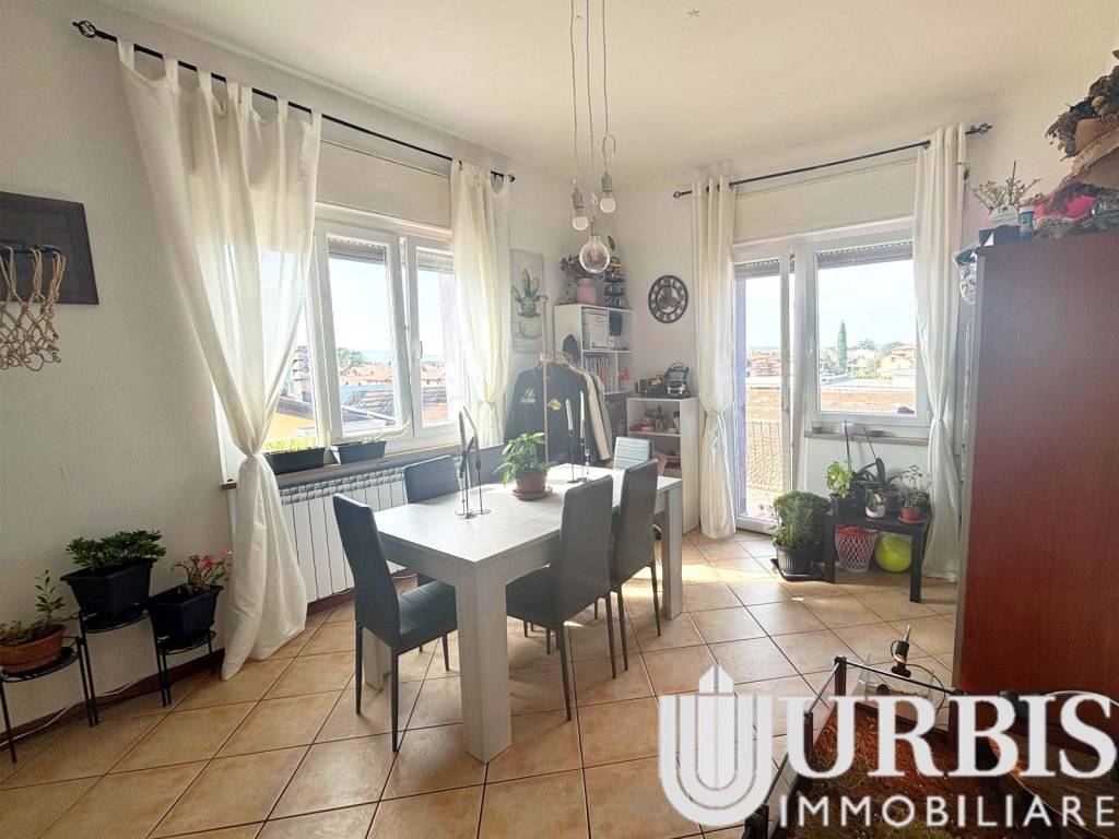 Appartamento a Assisi in Via Santa Maria della Spina - Foto 5