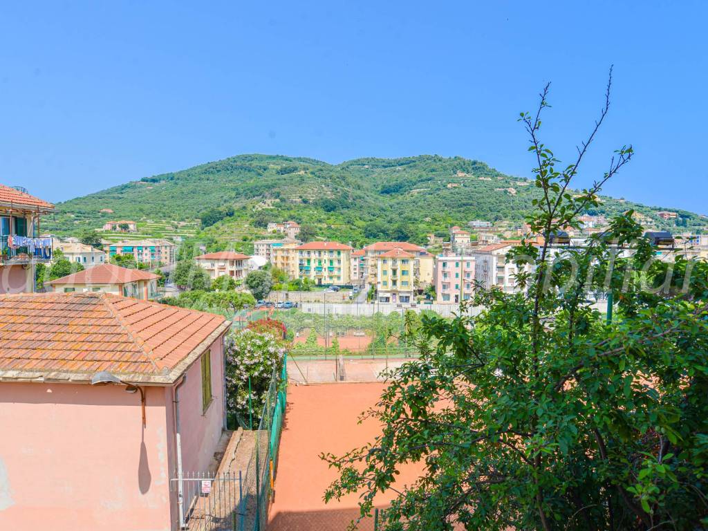 Appartamento a Finale ligure in Via Castelli - Foto 4