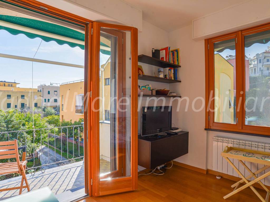 Appartamento a Finale ligure in Via degli Orti, 7 - Foto 5