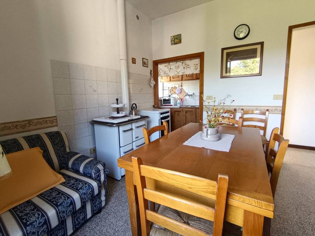 Appartamento a Pietralunga in Viale Bruno Buozzi, 35 - Foto 3