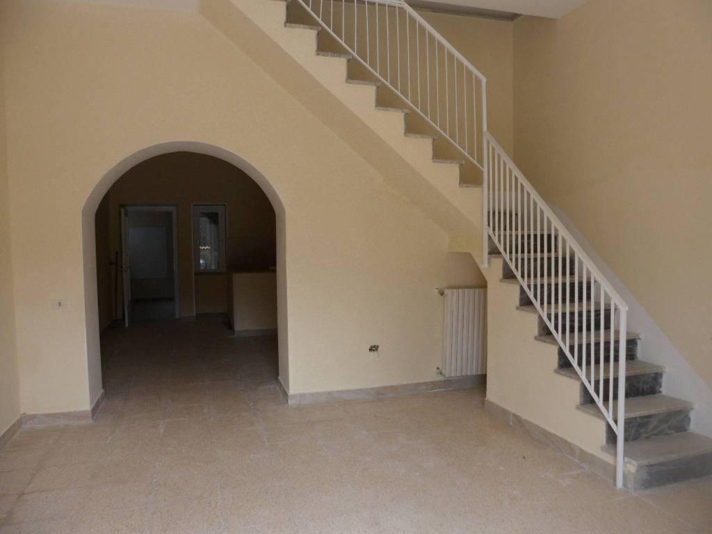 Appartamento a Rotondi in Via Luciano Vaccariello - Foto 4