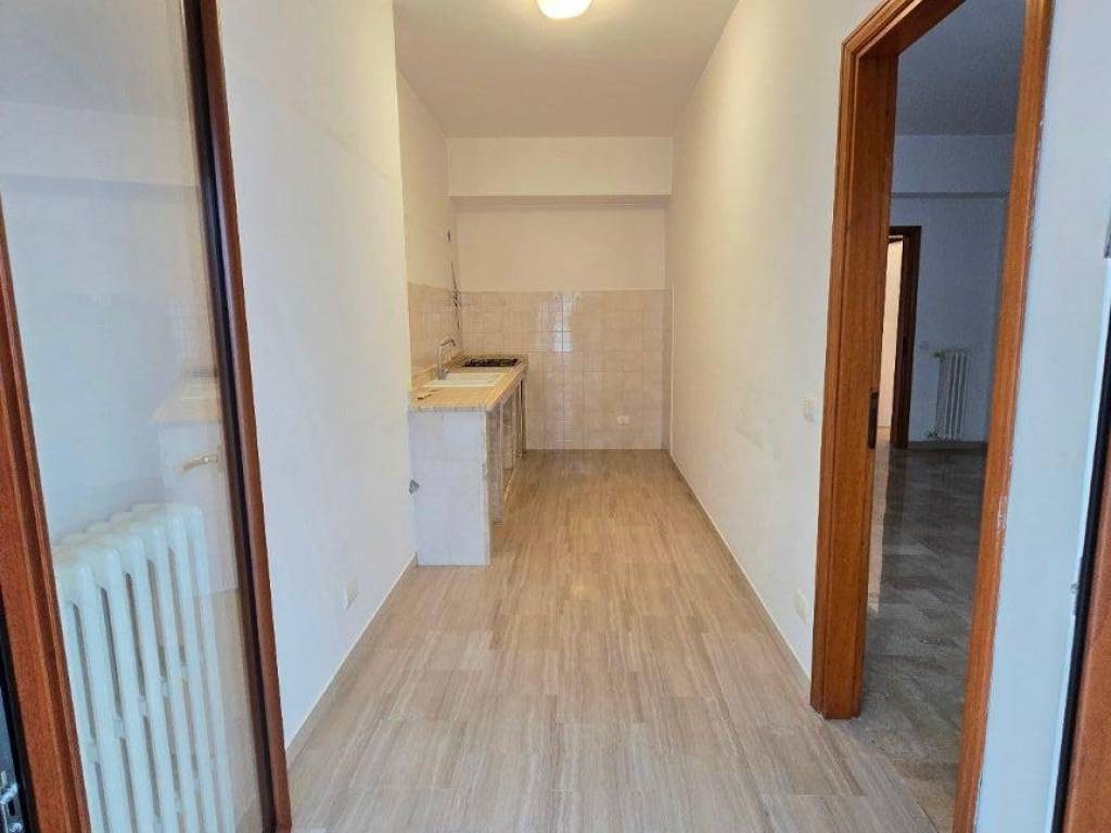 Appartamento a Ostuni in Viale Pola - Foto 4