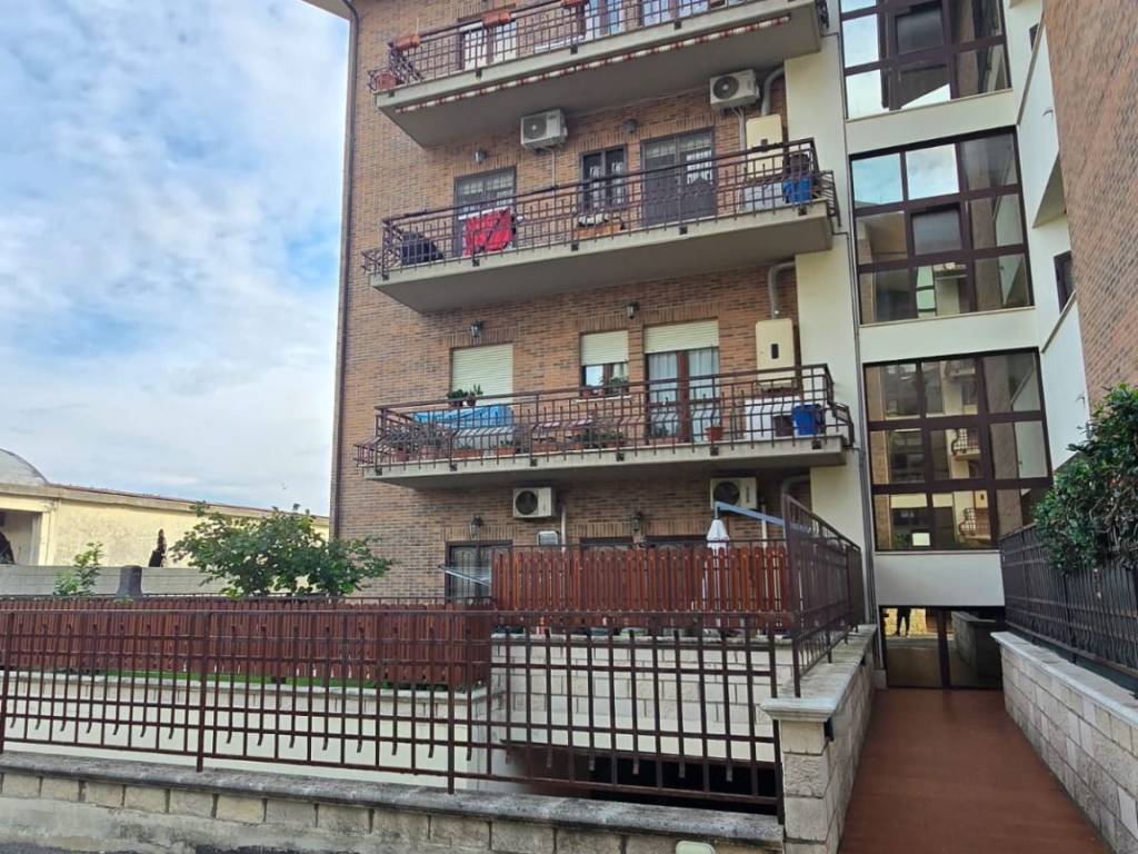 Appartamento a Aprilia in Via Arturo Toscanini - Foto 4