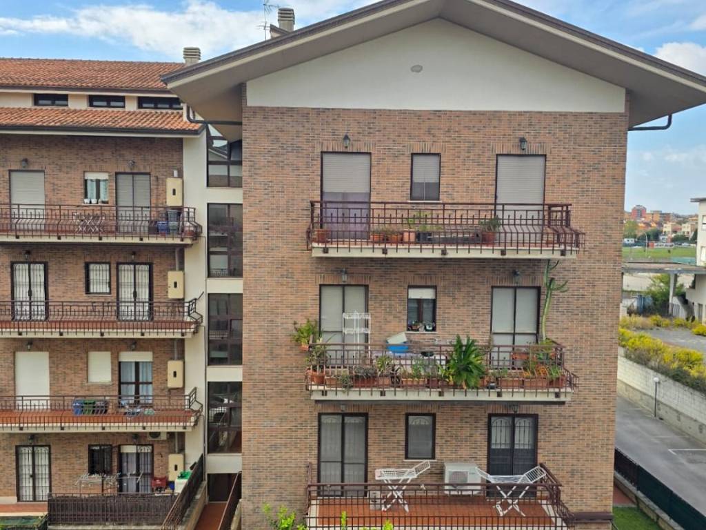 Appartamento a Aprilia in Via Arturo Toscanini - Foto 5
