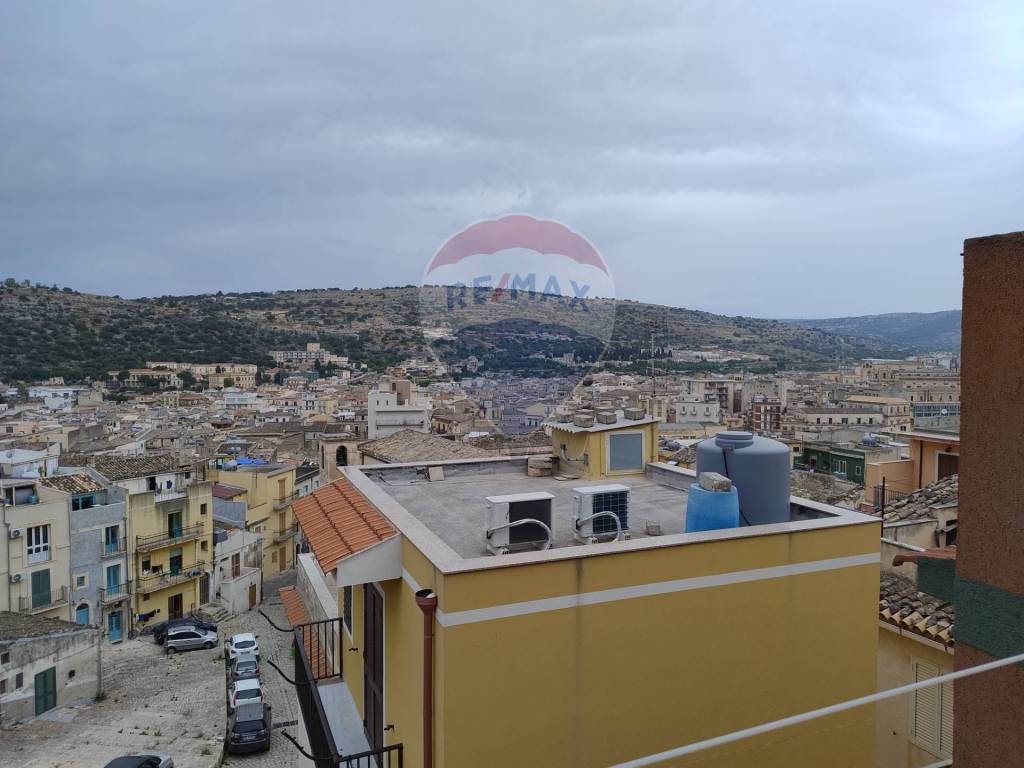 Casa indipendente a Scicli in VIA SAN MARCO, 13 - Foto 2